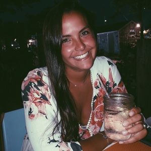 Meet your Posher, Alexa